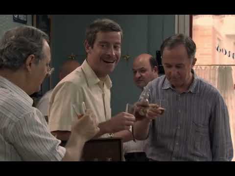 Amar C435 - Marcelino ofrece sus licores a Pelayo, Paco y Américo