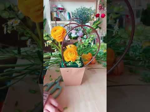 10Pcs Waterproof Flower Bags with Handles