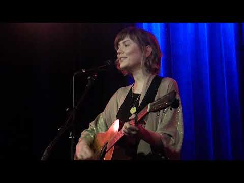 MOLLY TUTTLE - Over The Line - Bristol Folk House - 12th April 2019
