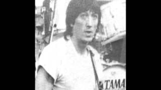 PRETTY GIRLS EVERYWHERE - TITCH GWILYM AND SUPERCLARKES