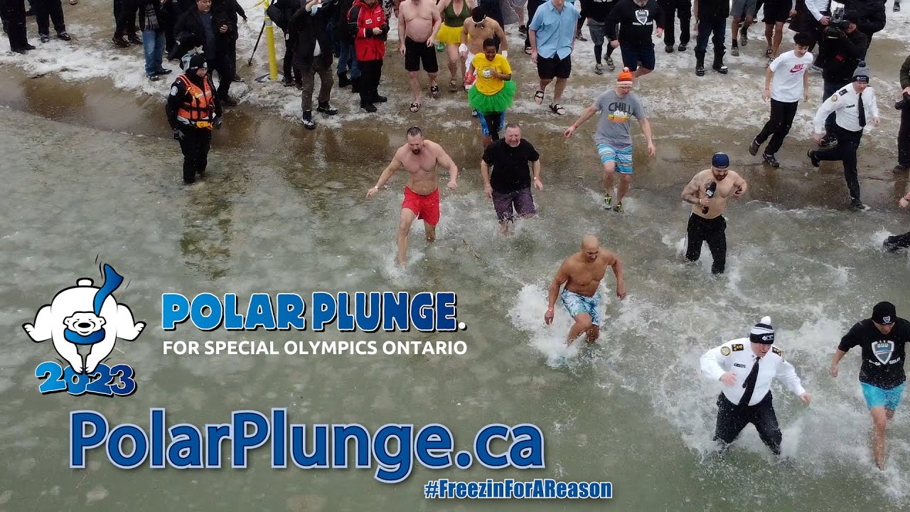 Chief Demkiw takes part in the 2023 Polar Plunge