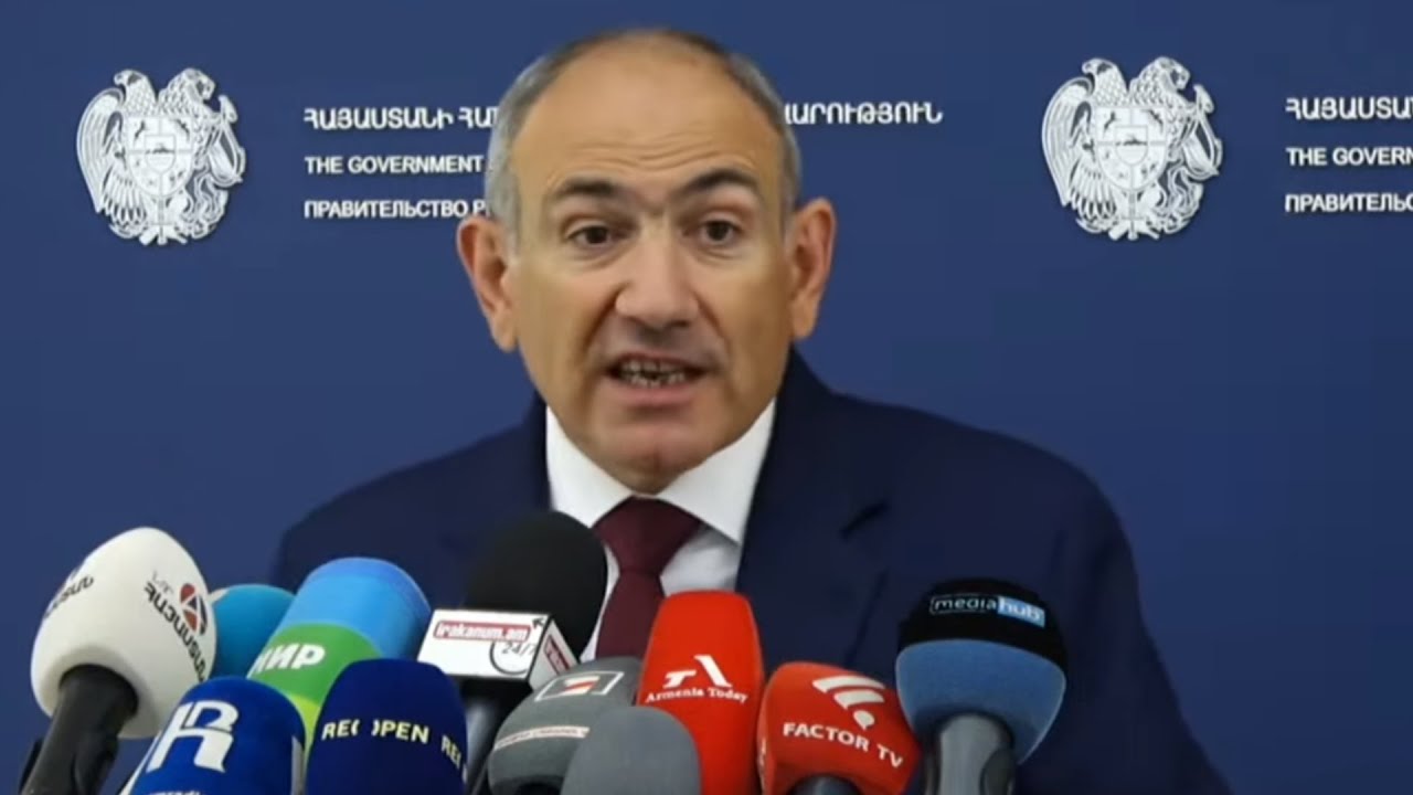 #Ուղիղ․ Փաշինյանը դուրս է եկել լրագրողների հարցերին պատասխանելու