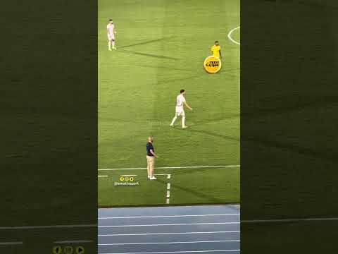 رغم الرقم القياسي في الانتصارات.. الركراكي يغادر غاضبًا