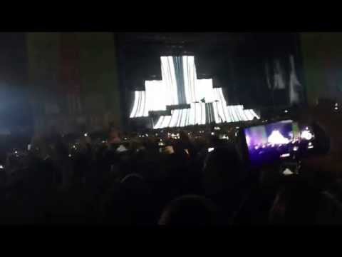 Corona Capital 2015 Calvin Harris - Feel so close