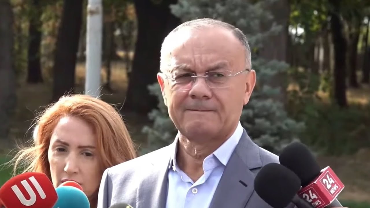 Թող բանակի վրա չբարդեն ամեն ինչ, ՀՀ ԶՈւ-ն և Արցախի ՊԲ-ն ի վիճակի էին կանգնեցնել թշնամուն. Օհանյան