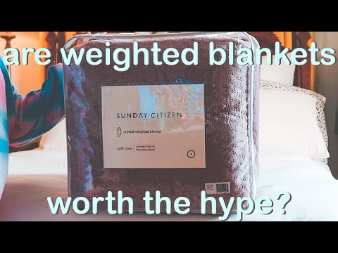 Weighted Blanket Review // Do Weighted Blankets Help With Anxiety  & Sleep - My Week Long Test