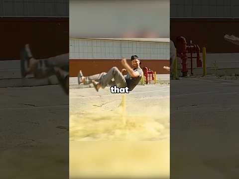 Have you ever seen a super fart who can fly by farting constantly?#movie #shorts