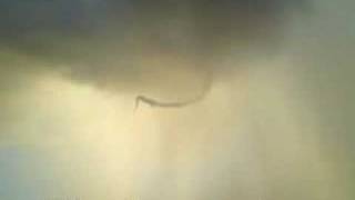 preview picture of video 'Tornado em Campo Grande-MS'