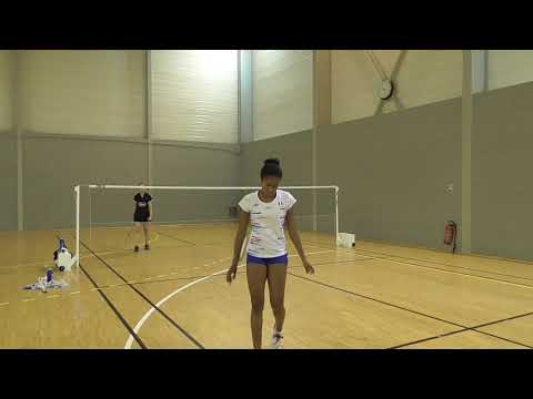 Alicia Huynh vs Marie Cesari