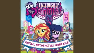 Kadr z teledysku ACADECA  tekst piosenki Equestria Girls 3: Friendship Games (OST)