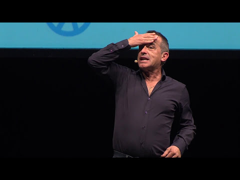 COMEDY CENTRAL Peace - Antonio Giuliani (Estratto Spettacolo)