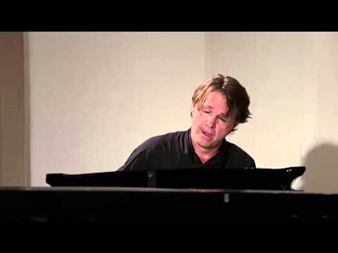 download lagu mp3 mp4 Ulrich Messthaler, download lagu Ulrich Messthaler gratis, unduh video klip Ulrich Messthaler