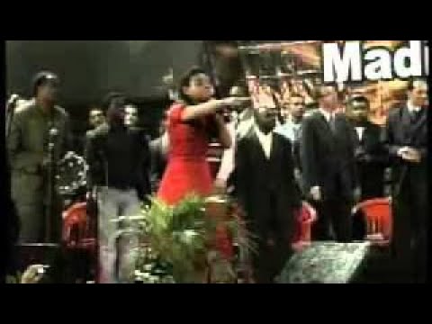 Valquiria de Oliveira Fogo Puro