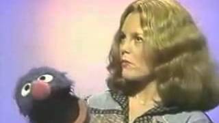 Madeline Kahn and Grover - Sing After Me (Sesame Street - Feb 14, 1978)