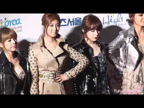 [Fancam] SNSD :: 110120 20th SMA - Red Carpet [Yuri] by Yurui(LovAEnAi)