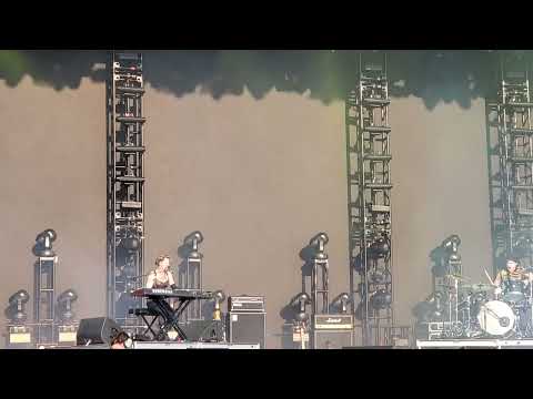 The Dresden Dolls intro Sex Change live at Riot Fest Chicago 2023