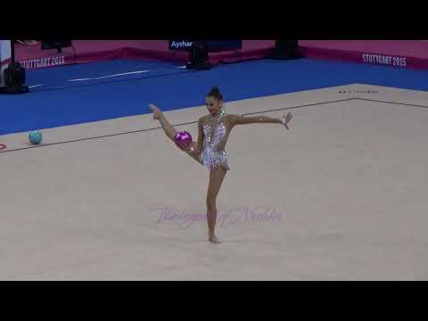 Anna CZARNIECKA (POL) ball - 2015 Stuttgart worlds Qualifs