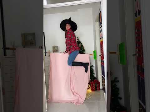 DANI È DIVENTATA UNA VERA BEFANA!! #shorts