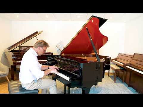 Steinway Boston GP178 grand piano in polished ebony c.2017