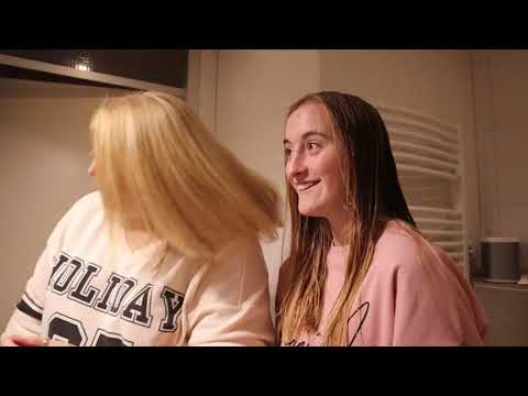 Geen tijd voor de kapper, dus proberen we een spray uit voor de uitgroei #66