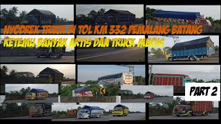 Download lagu Nyodrek Truk Di Tol Km 332 Pemalang Batang Ketemu Banyak Artis Dan Truk Mbois Part 2 || mp3