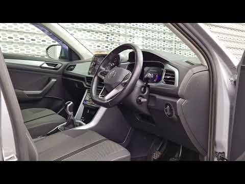 Volkswagen T-Roc Life 2.0TDI, Rear Camera - Image 2