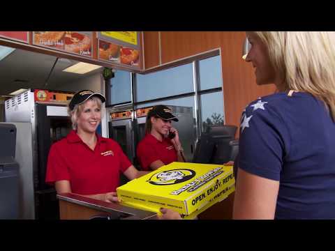 Hungry Howie's Pizza | Authentic Michigan