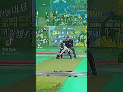Apink Bomi Badass Moment Ft. Baseball #apink #bomi
