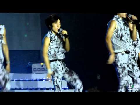 131006 강남한류페스티벌 INFINITE REQUEST fancam (DONGWOO ver.)