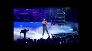 There Goes My Baby - Usher (Amex Unstaged Show)