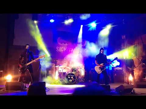 Sick Tamburo - La mia mano sola live @ Casola Valsenio