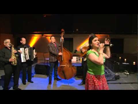 Delia Romanès et ses musiciens