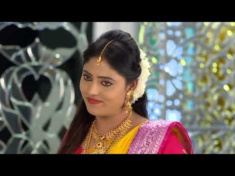 Menaka hits Radhamma with her car - Radhamma Kuthuru Serial - Akshara - Full Ep 266 - Zee Telugu