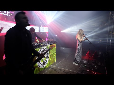 Ogonek and Angie  - Dancing in the Rain (Live) (2019)