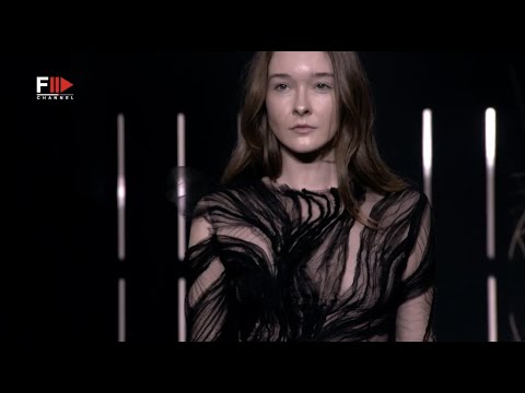 SAMAN LOIRA Altaroma 2023 Rome - Fashion Channel