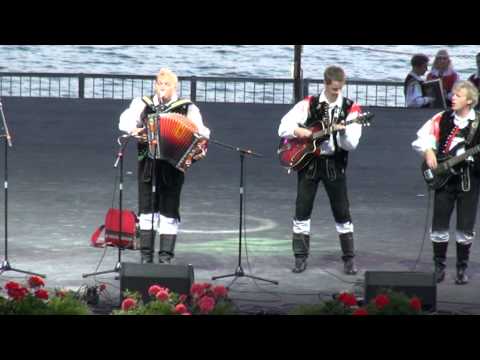 Ansambel Kolovrat-Sosajdava Špjela (v živo)