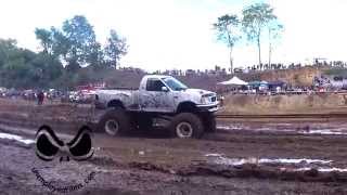 preview picture of video 'Olivet Mud Run Track #2 built for speed'