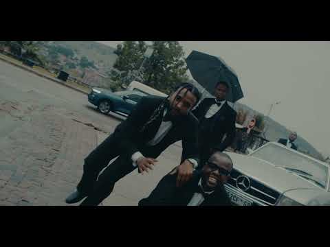 N'veigh ft Jay Claude - Open Season (Hold It)