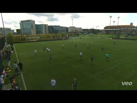 B.93 TV: Albert Helvad Leedsager scoring til 1-0 i U14 2's sejr over Vestia