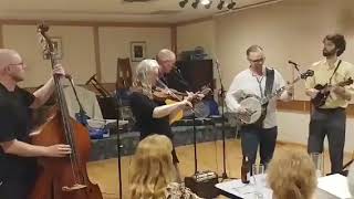 Crucial County Breakdown - Tim Osmond on banjo