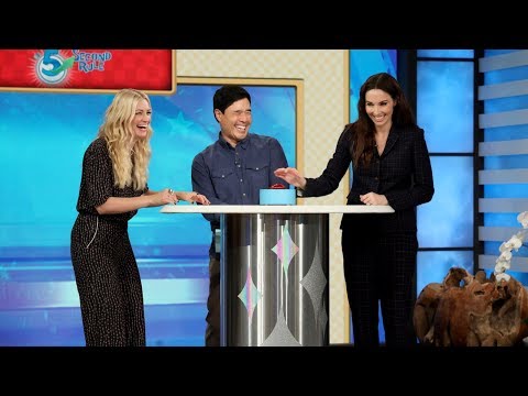 Beth Behrs & Whitney Cummings Play '5 Second Rule'