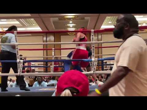FL Golden Gloves. Ryan Santiago(blue) v Martin Caraballo(red) 125lbs.