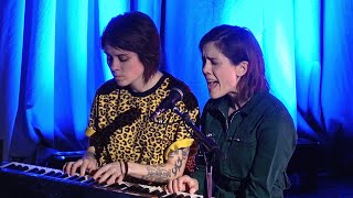Tegan And Sara, Call It Off (live acoustic), San Francisco, CA, October 1, 2019 (4K)