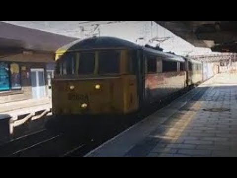 Class 86604 & 86612 - Freightliner - At Speed - Stafford - 01.07.2019