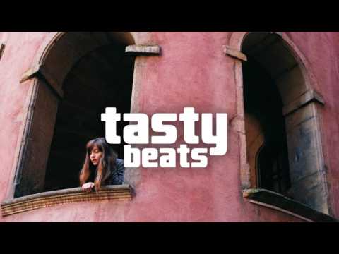 Medsound - Keep It Alive (feat. Maria Estrella)