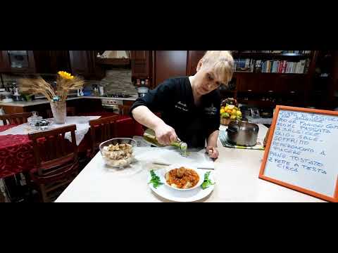 Zuppa fagioli e salsiccia-Bean soup with sausage-Soupe haricots et saucisse-Bohnen und Wurstsuppe