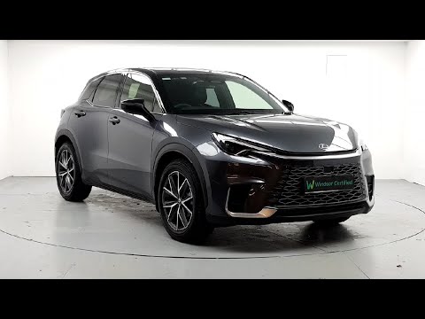 Lexus LBX LBX Emotion - Image 2