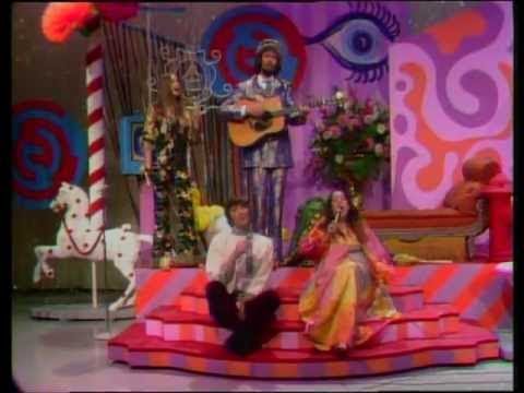 THE MAMAS AND THE PAPAS