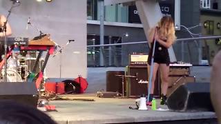 Monowhales - Home (LIVE)