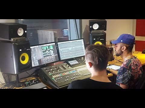 Music Business - A hands on approach